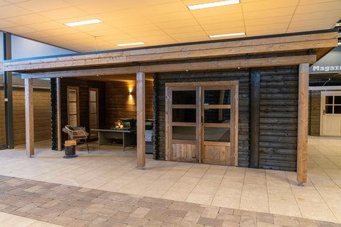 Image of TUINHUIS BRUSSEL: ZWART + EIKEN - PLAT DAK